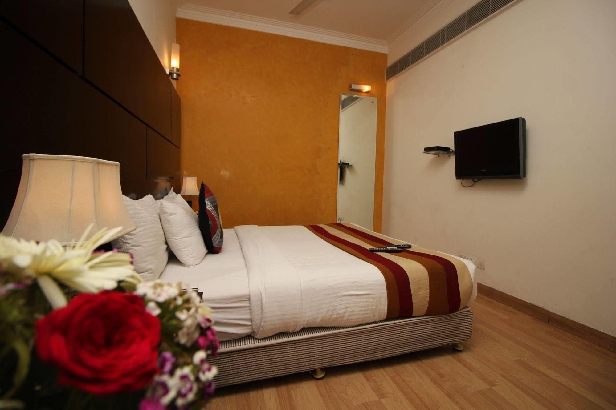 Hotel Mint Casa Nueva Delhi Exterior foto